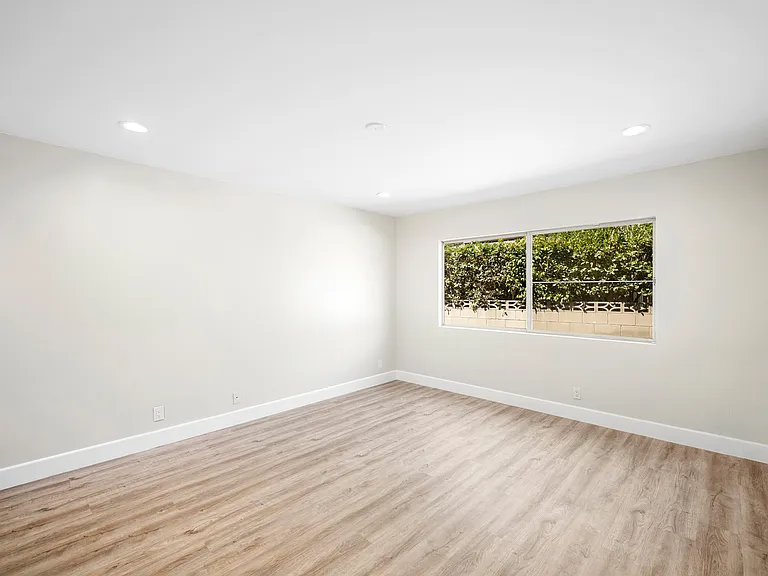 1323 Branta Dr — Photo 33