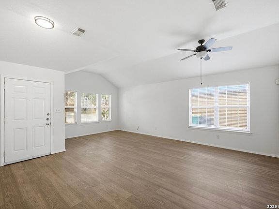 2nd image of 8346 Copperglen