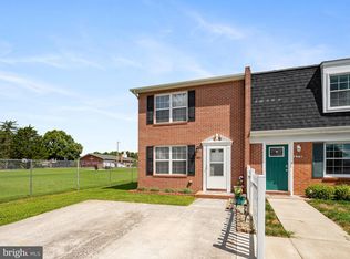 641 W 11th St, Front Royal, VA 22630