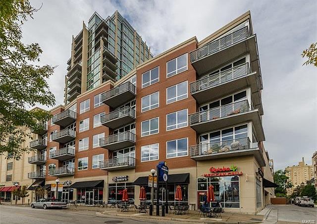 1st image of 9 N Euclid Ave #514