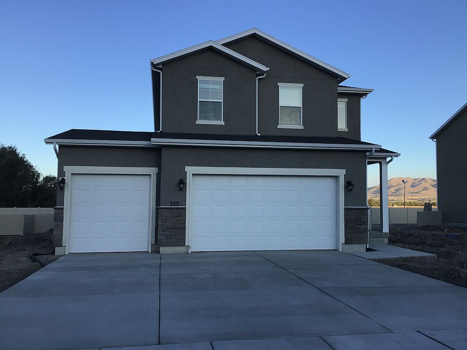 1st image of 323 N Willes Dr