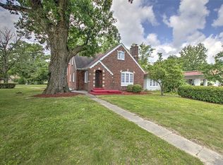 311 N Oakcrest Ave, Decatur, IL 62522