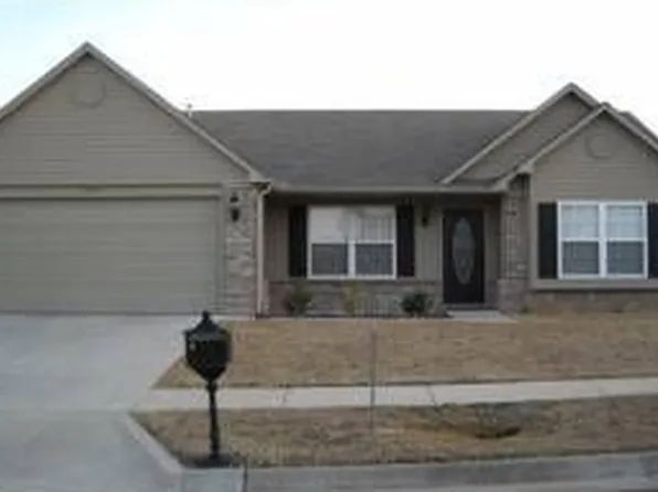 1403 Reavis Xing, Claremore, OK 74019