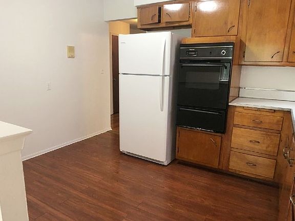 5th image of 18-11 Ditmars Blvd #3F