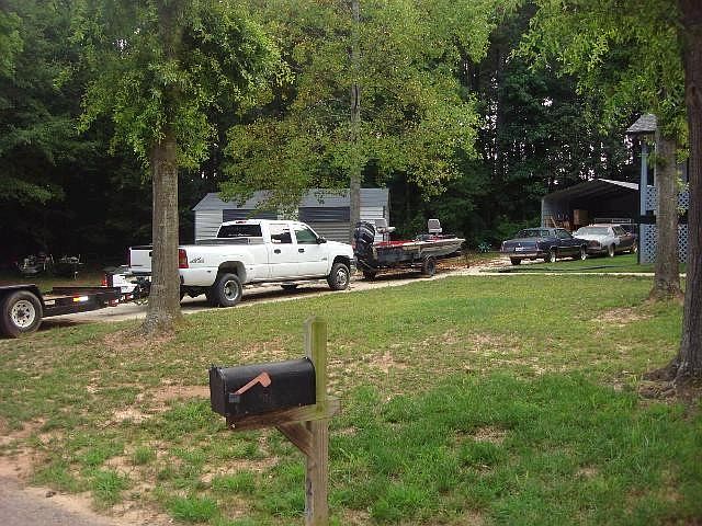 2nd image of 240 Buckhorn Dr