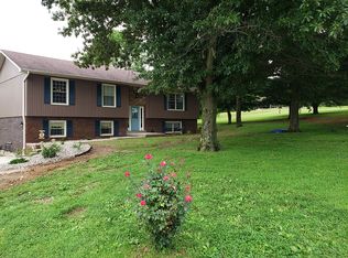 140 Echo Trl, Brandenburg, KY 40108