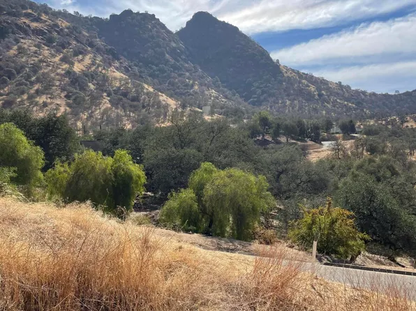 42158 Corral Drive, Three Rivers, CA 93271