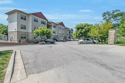 Woodhaven Apartments Photo 1