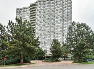 24 Hanover Rd #404, Brampton, ON L6S5K8