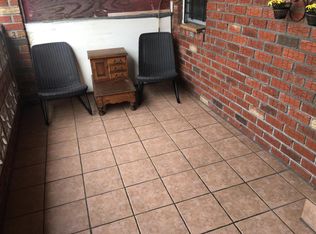 56-02 61st St #2L, Maspeth, NY 11378