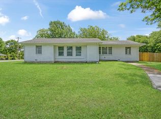 408 N Gowdy St, Whitewright, TX 75491