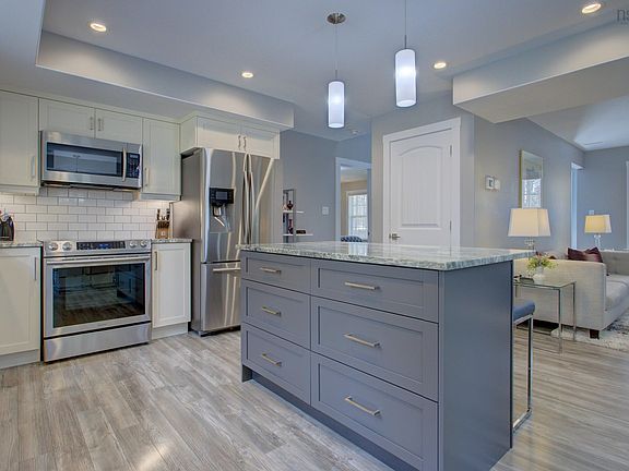 5th image of 2388 Natura Dr