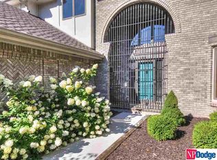 5804 S 119th Plz, Omaha, NE 68137