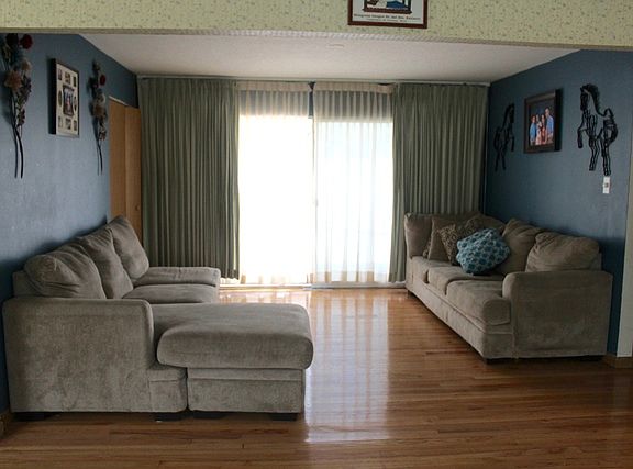 3rd image of 2622 Woodworth Pl