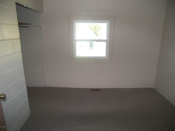 5th image of 1233 Greenville Boulevard SW