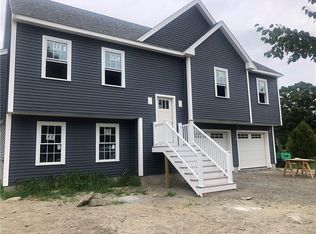 61 Garfield Ct, Bristol, RI 02809