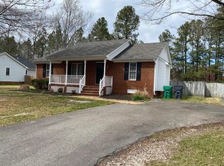 102 N Macon Ter, Ashland, VA 23005