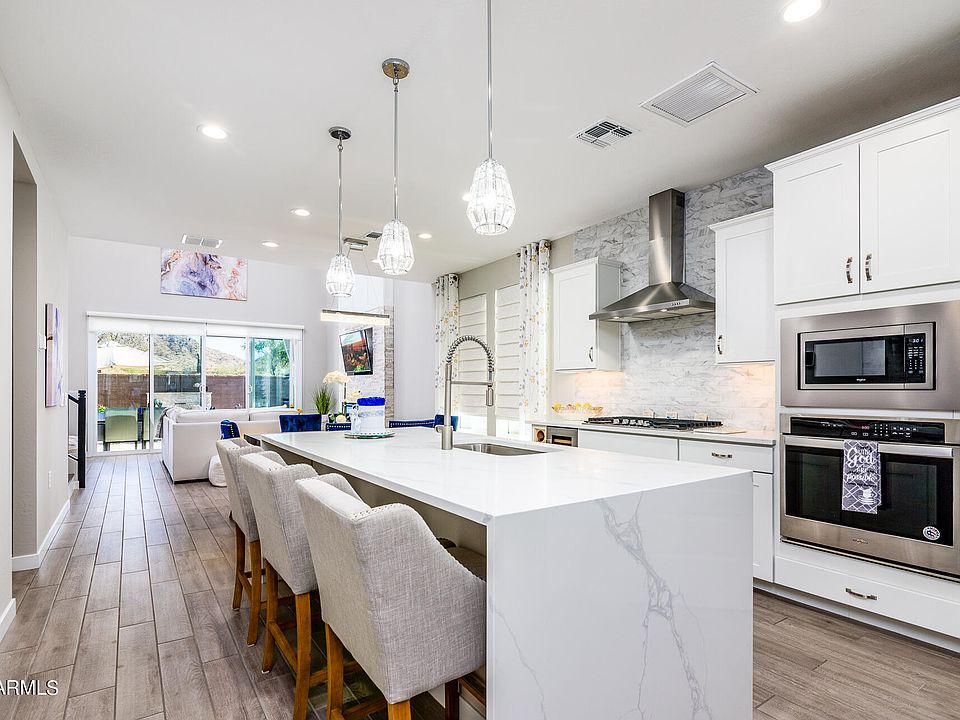 1st image of 8869 S 165TH Avenue