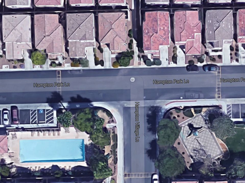 1st image of 7730 Hampton Park Ln