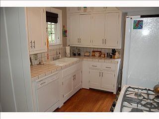 4th image of 15 W Hampton Dr
