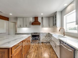513 Squaw Creek Rd, Willow Park, TX 76087