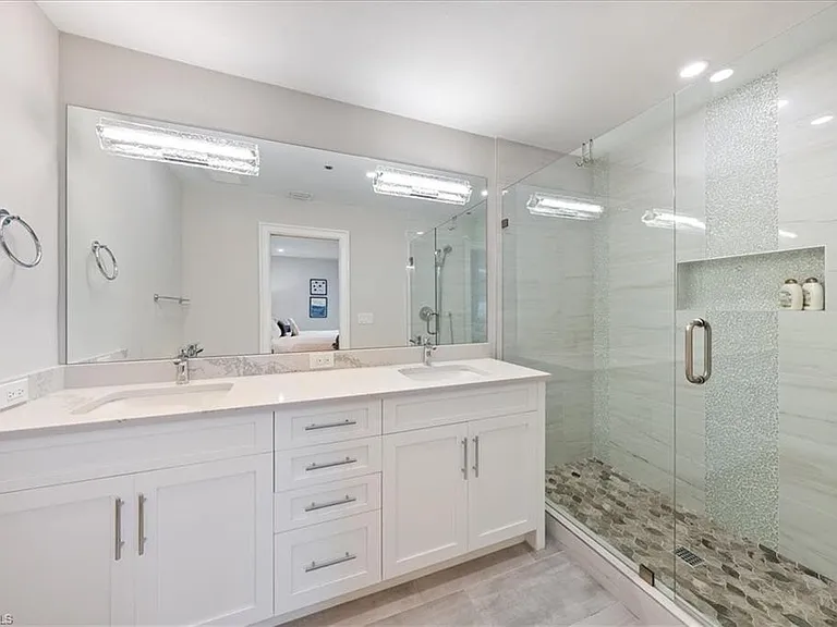 569 Park Shore Dr #G5 — Photo 31