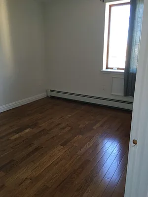 Rented by Metropolis International Realty Inc. | media 2