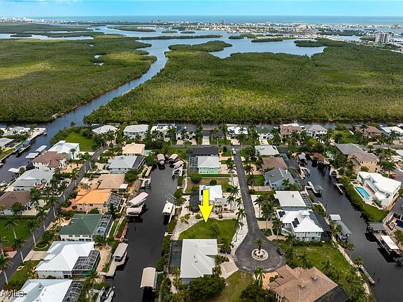 2nd image of 17901 Grey Heron Ct