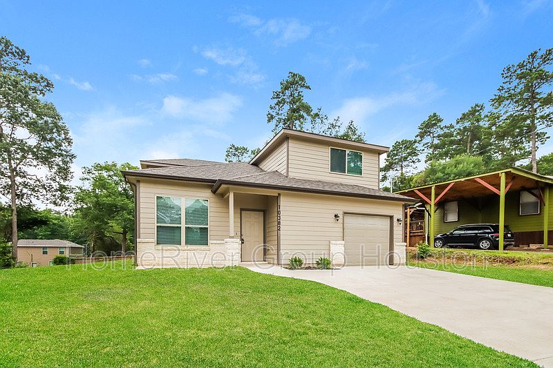 1st image of 10382 Royal Damon Dr