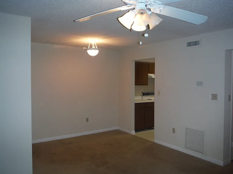 3510 Sable Palm Ln #E — Photo 6