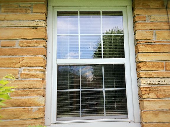 5th image of 260 Harris Street