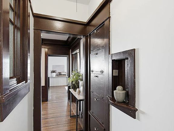4th image of 4125 Georgia St Unit 4125