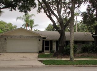 2365 Republic Dr, Dunedin, FL 34698