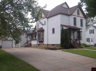 104 4th Ave SE, Mapleton, MN 56065