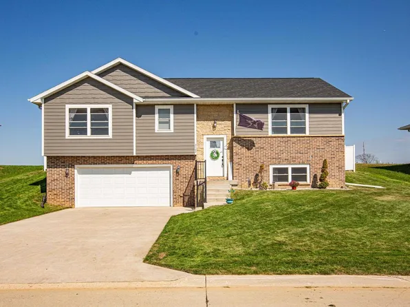 3422 Amandas Way, Cuba City, WI 53807