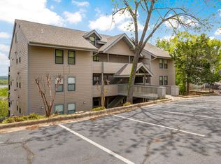 4 Treehouse Ln BUILDING 12-4, Branson, MO 65616