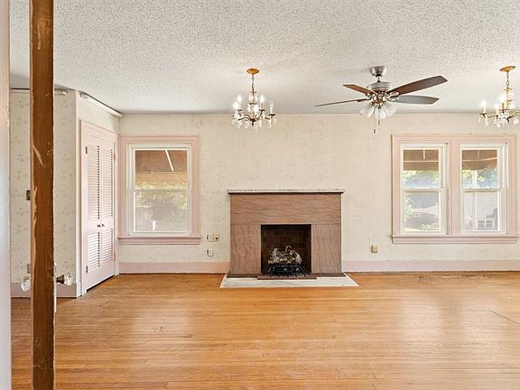 5th image of 545 NW 33rd St