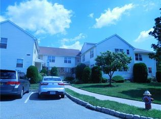 172 Keswick Dr, Piscataway, NJ 08854