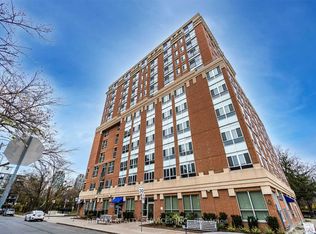 15 Maplewood Ave #310, Toronto, ON M6C 4B4