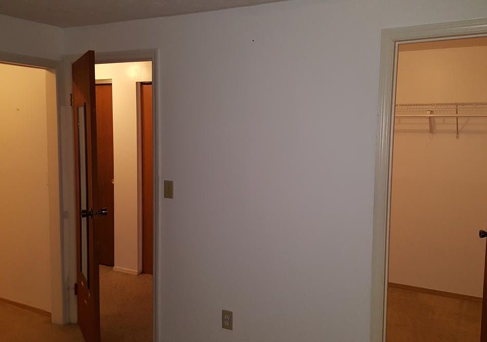 1st image of 7863 Waterton Ct