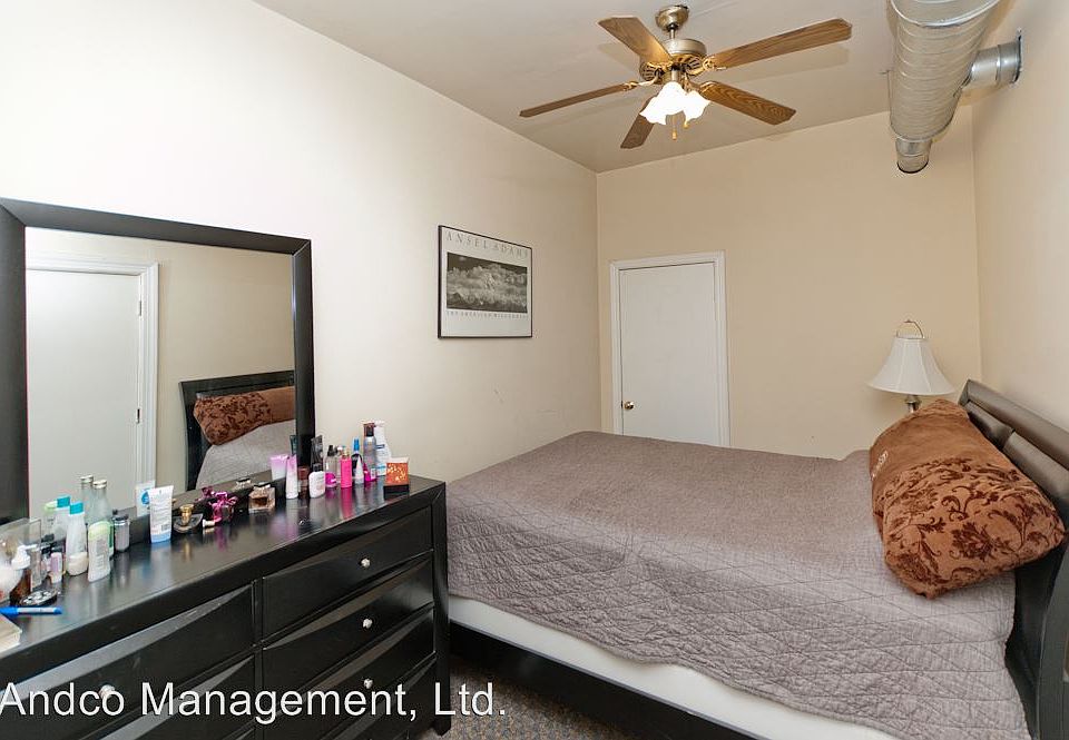 1st image of 4113 N Lincoln Ave APT Ch1