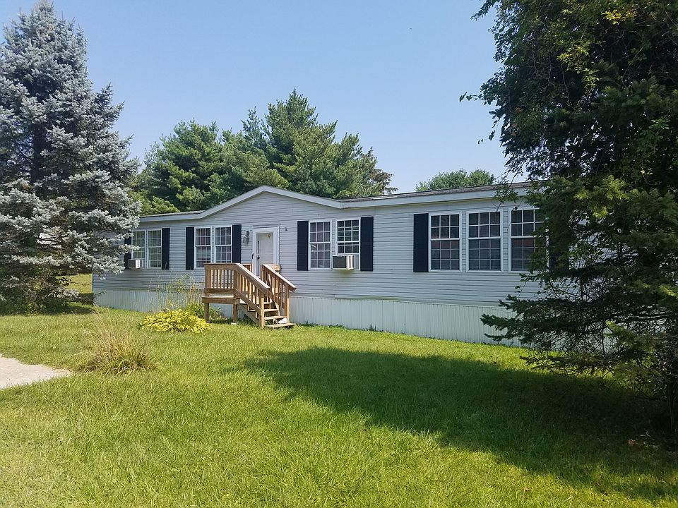 1st image of 1 Longmeadow Dr