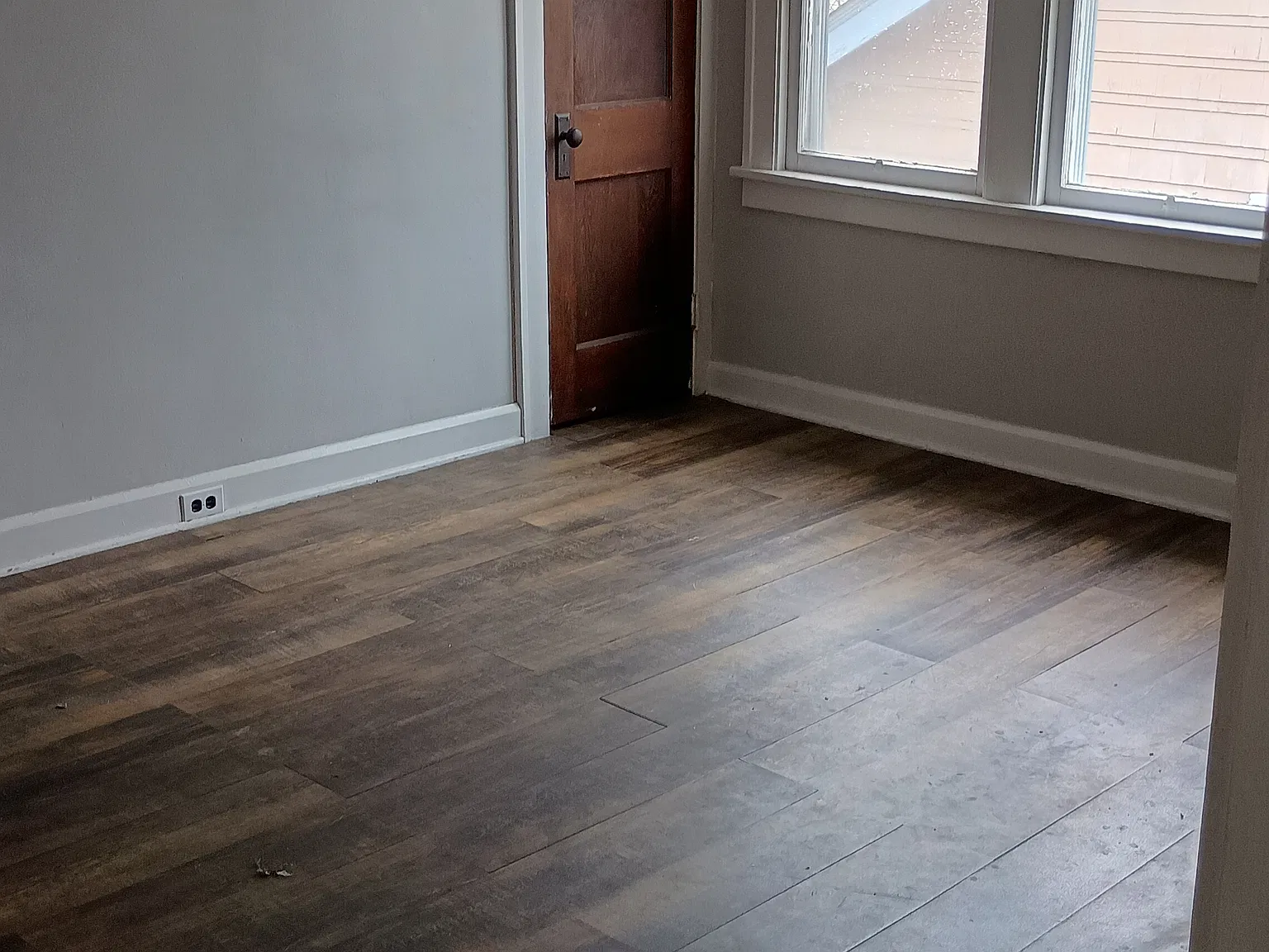 2 bed, $1,000 — Photo 3