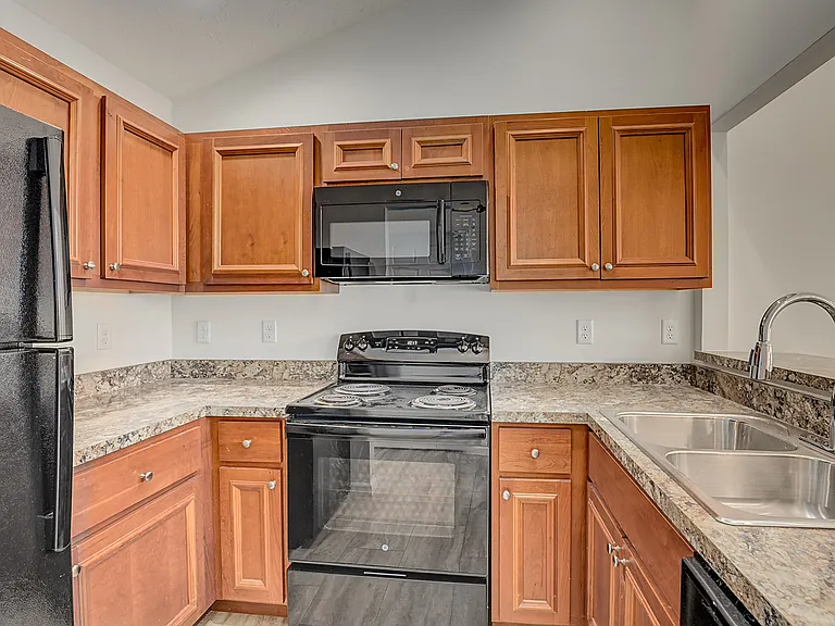 1245 Sparta Dr — Photo 7