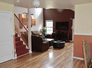 12 Hawthorne Rd, North Brunswick, NJ 08902