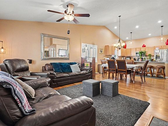 3rd image of 12783 Buckhorn Creek Street