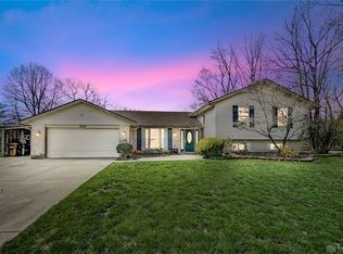 3499 Pebble Creek Dr, Dayton, OH 45432