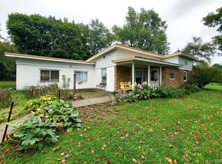 5088 Scott Rd, Mount Morris, MI 48458