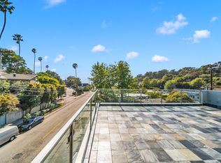 257 Entrada Dr, Santa Monica, CA 90402