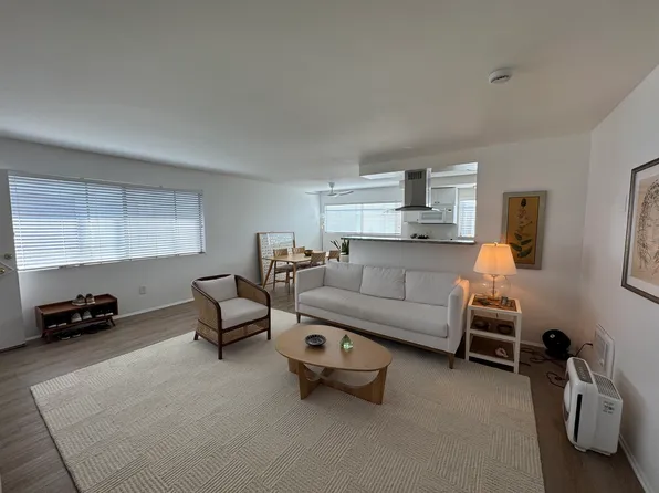 1322 Amethyst St APT D, Redondo Beach, CA 90277